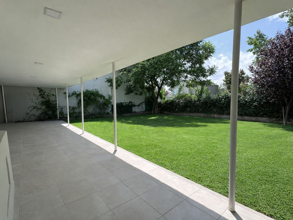 1981773153400WhatsAppImage2026-03-05at8.58.15AM (1)