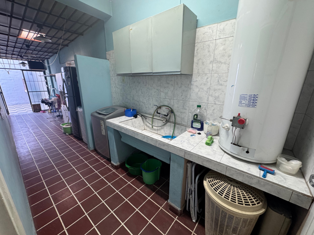 1991774470318IMG_4590